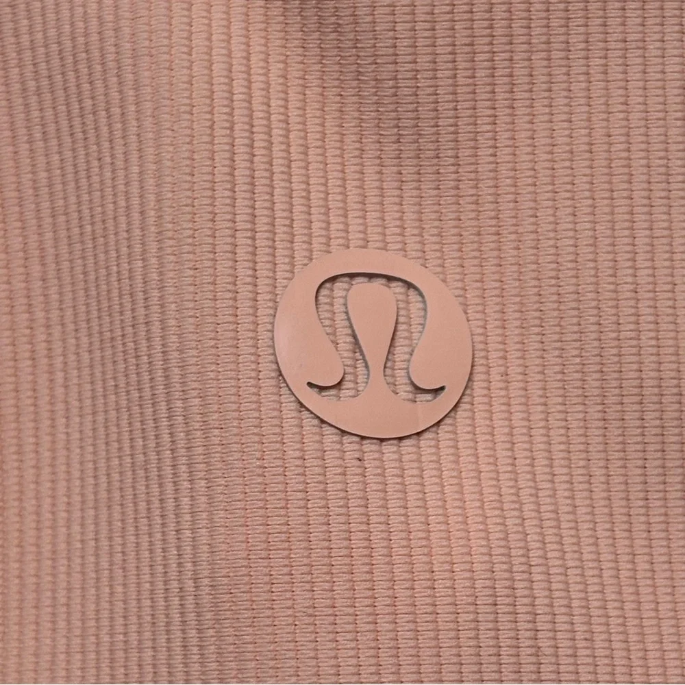 Lululemon Ribbed Contoured V-Neck Short Sleeve